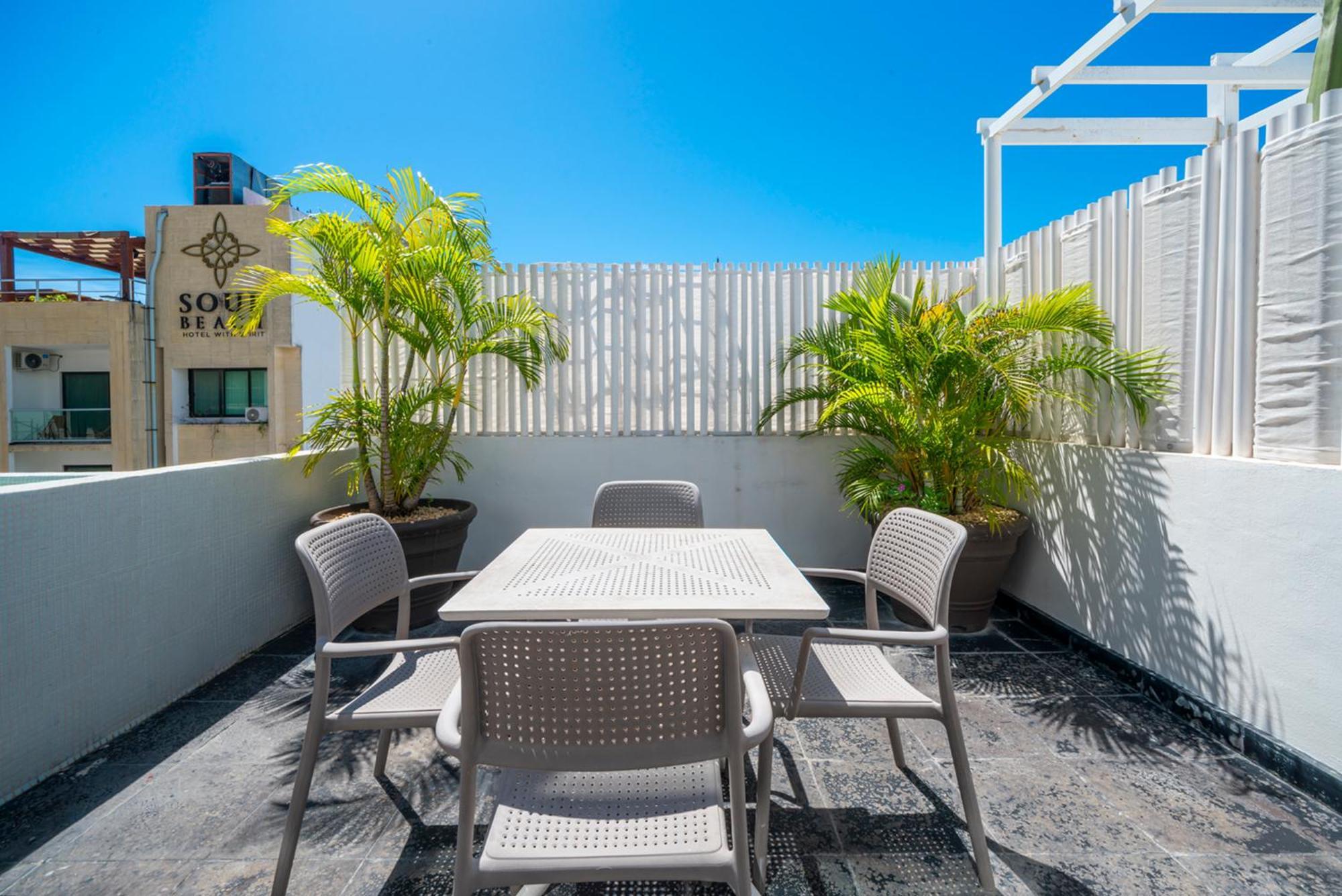 Apartamento 2 Bedroom With Pool In Center Of - Loft 202
